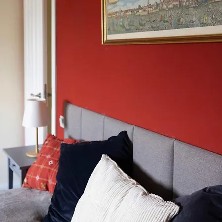 Big Premium With Rhine View, Totally New 杜伊斯堡