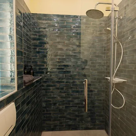 Big Premium With Rhine View, Totally New شقة