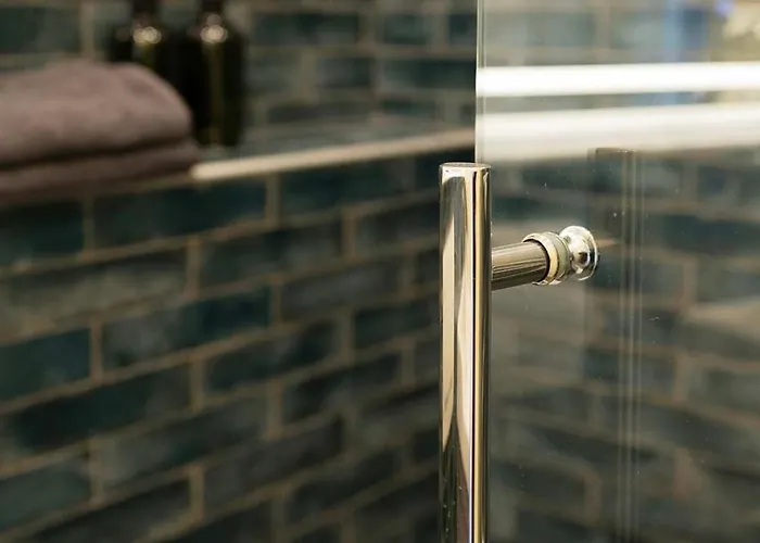 Big Premium With Rhine View, Totally New * Duisburg