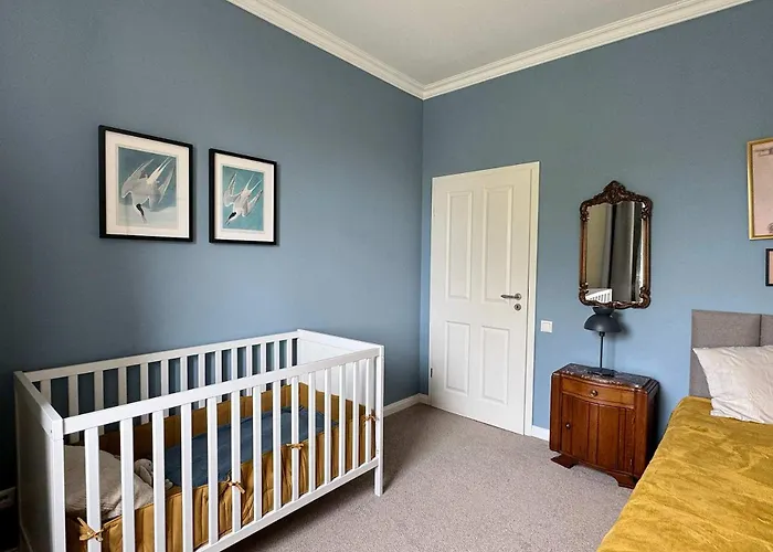 Big Premium With Rhine View, Totally New Duisburg