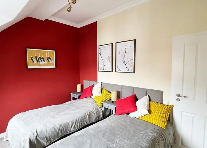 Big Premium With Rhine View, Totally New Duisburg