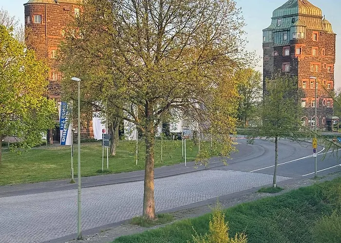 Big Premium With Rhine View, Totally New Apartment Duisburg